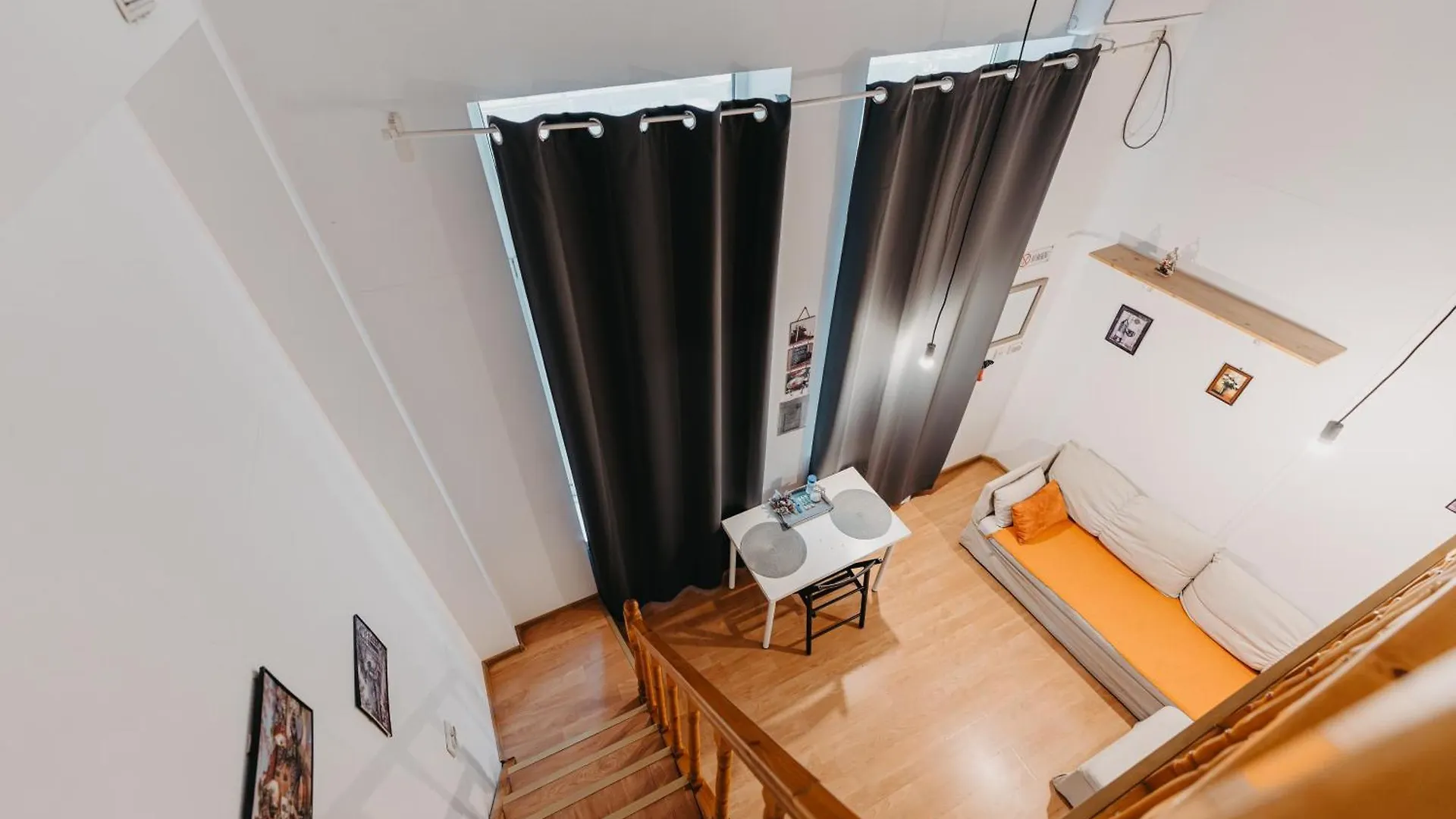 Studio Piata Amzei Nr.1 Bucharest